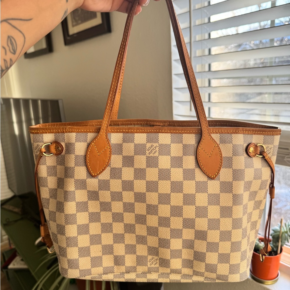 Louis Vuitton Checkered Tote Beige Taupe